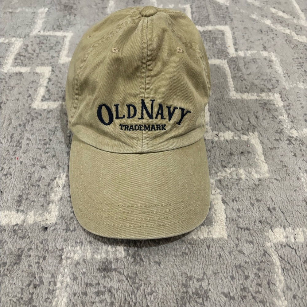 Old navy hat